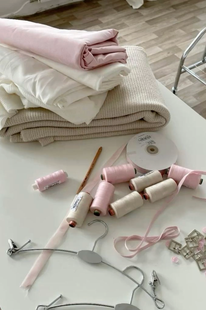 Cómo empezar a coser desde cero: la guía definitiva para aprender paso a paso